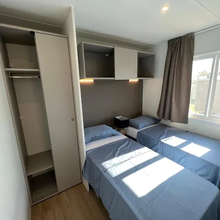 Prázdninový areál Mobile Homes Relax Park Umag 4*