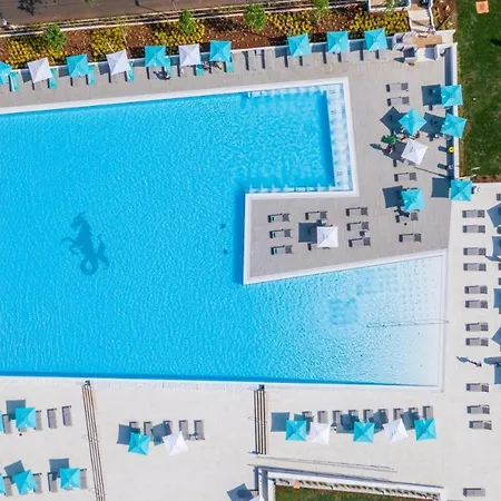 Prázdninový areál Mobile Homes Relax Park Umag Karigador