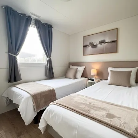 Prázdninový areál Mobile Homes Relax Park Umag 4*