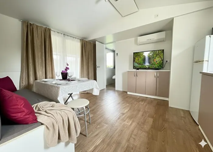 홀리데이파크 Mobile Homes Relax Park Umag