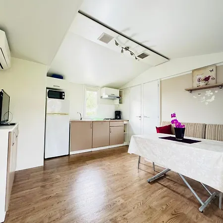 Holiday park Mobile Homes Relax Park Umag