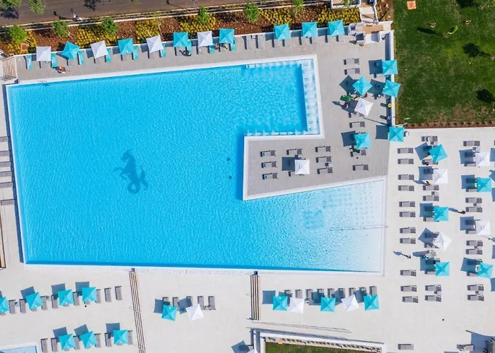 假日公园 乌马格放松公园露营地 卡里高多