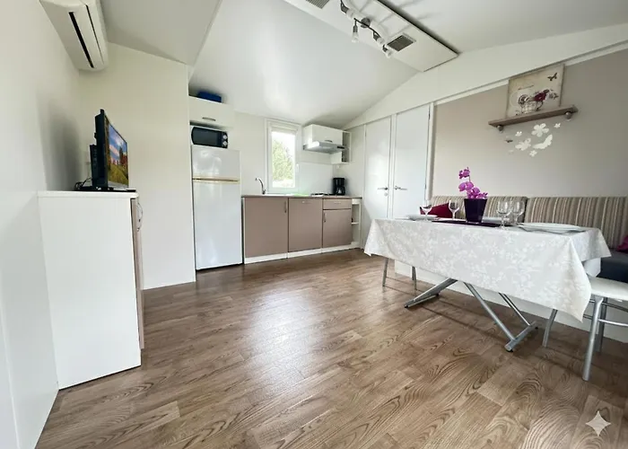 乌马格放松公园露营地 假日公园 卡里高多